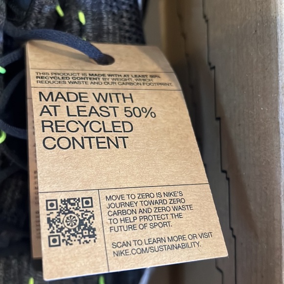 Nike Men's Space Hippie 04 Black/White Sneaker Size 10.5 New in Box! - Picture 8 of 8